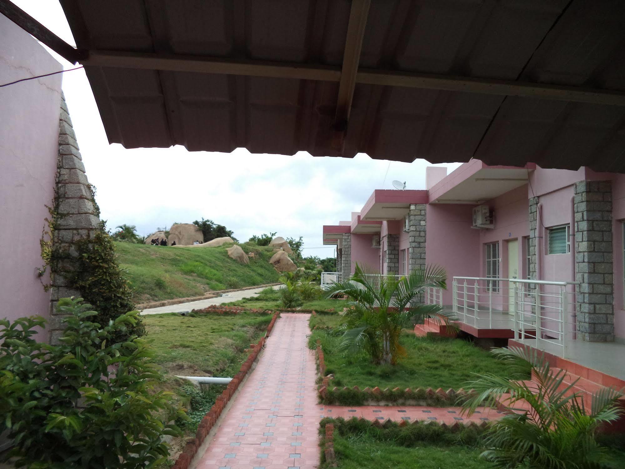 Kstdc Hotel Mayura Yatrinivas Mysore Bagian luar foto